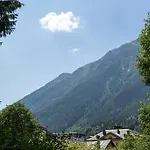 Loppe - Mountain Four-bedroom Hidden Gem * Chamonix