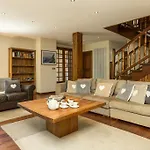 Loppe - Mountain Four-bedroom Hidden Gem Вилла *