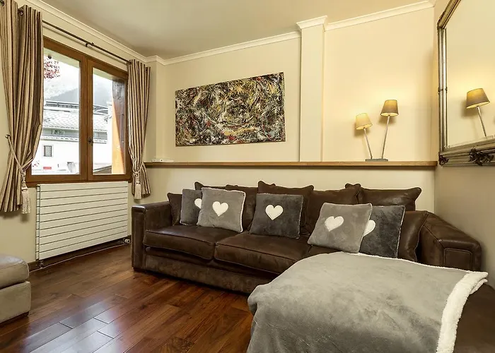 Loppe - Mountain Four-bedroom Hidden Gem